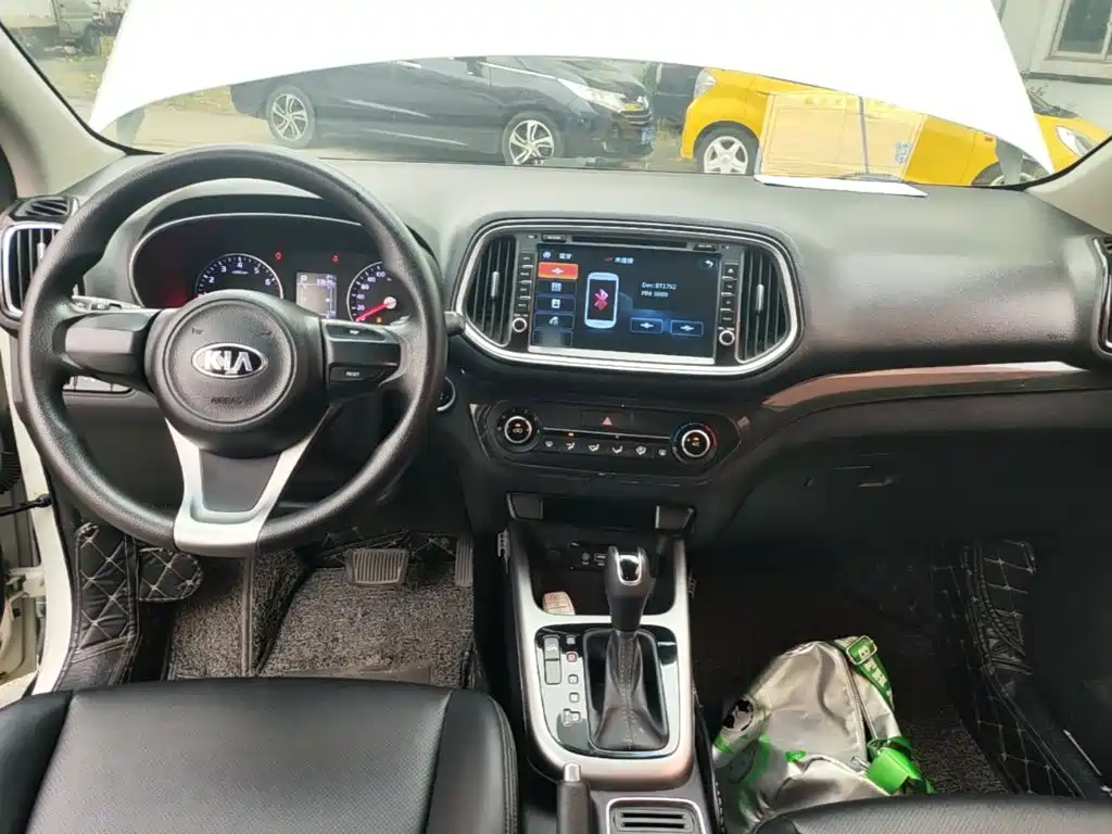Kia KX3 — миниатюра 10