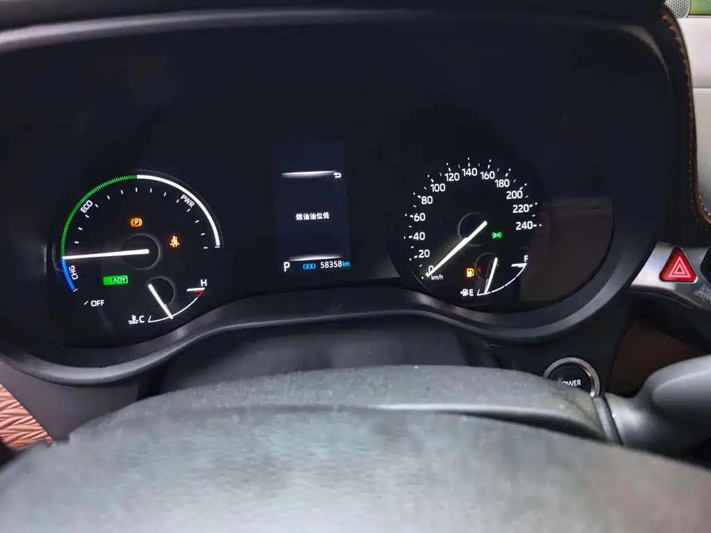 Toyota Sienna — миниатюра 15
