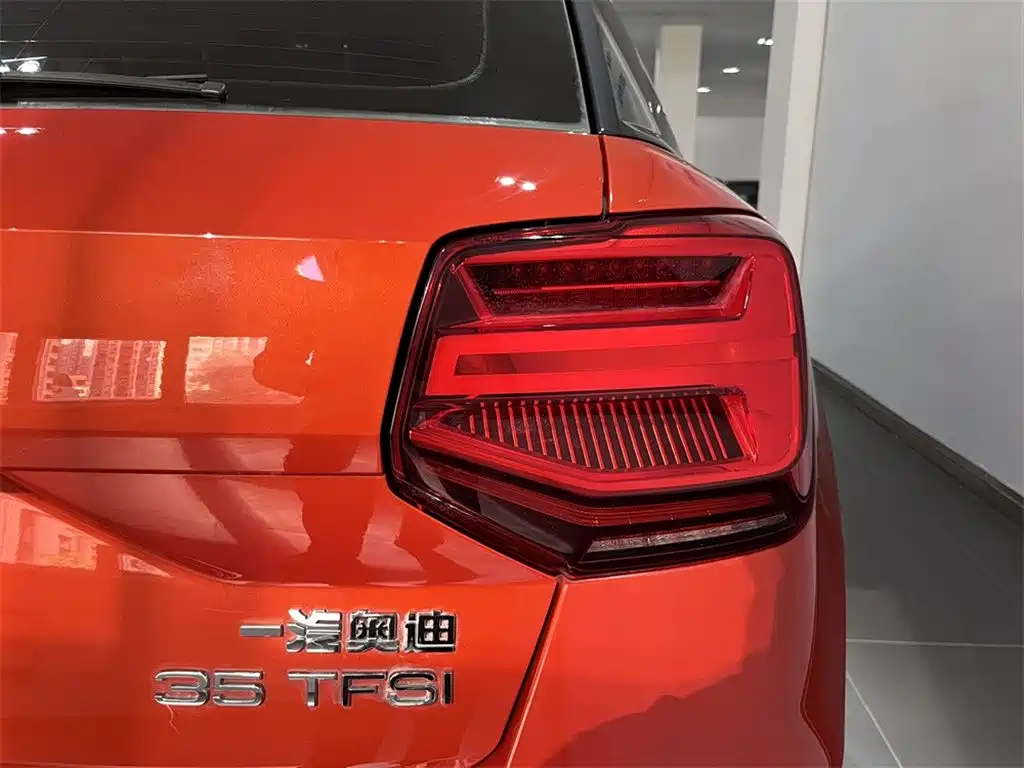 Audi Q2L — миниатюра 15