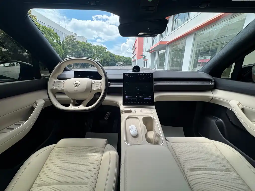 NIO ES6 — миниатюра 14