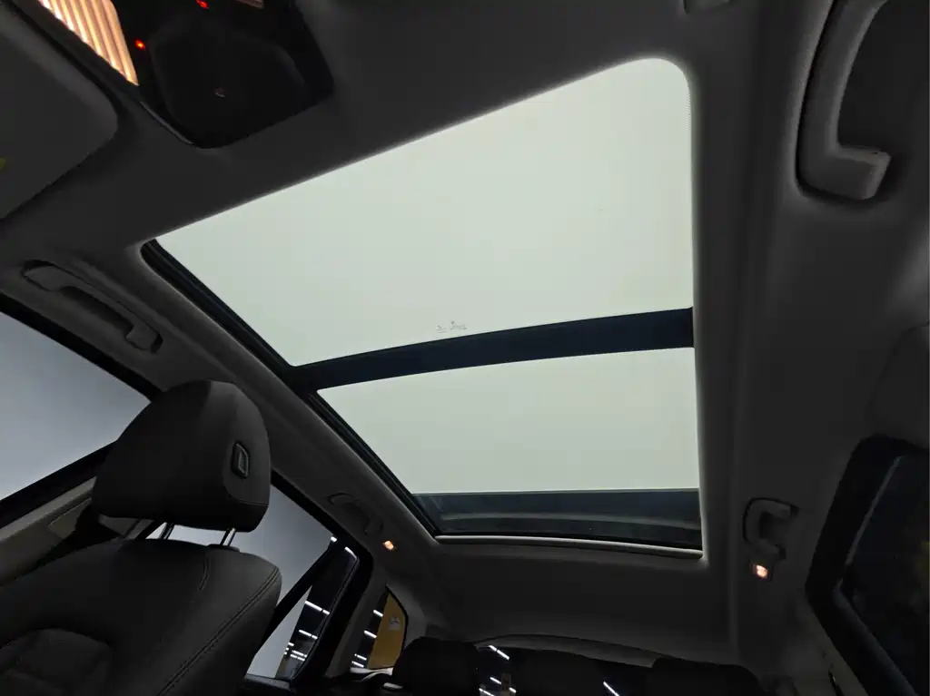 BMW X3 — миниатюра 11