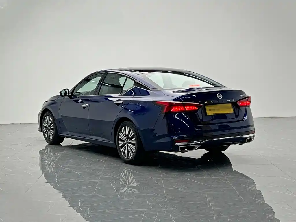 Nissan Teana — миниатюра 4