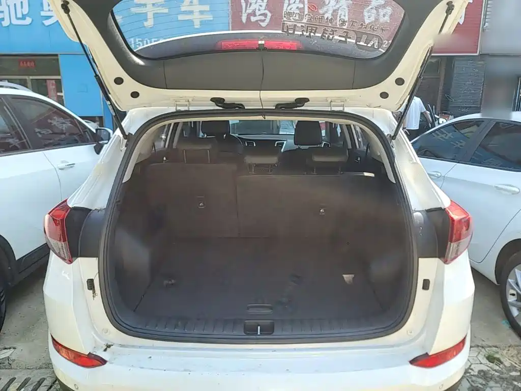 Hyundai Tucson — миниатюра 19