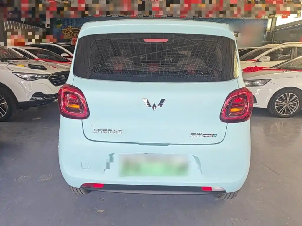 Wuling MINIEV — миниатюра 6