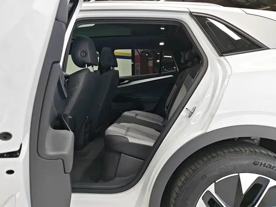Volkswagen ID.4 Crozz — миниатюра 11