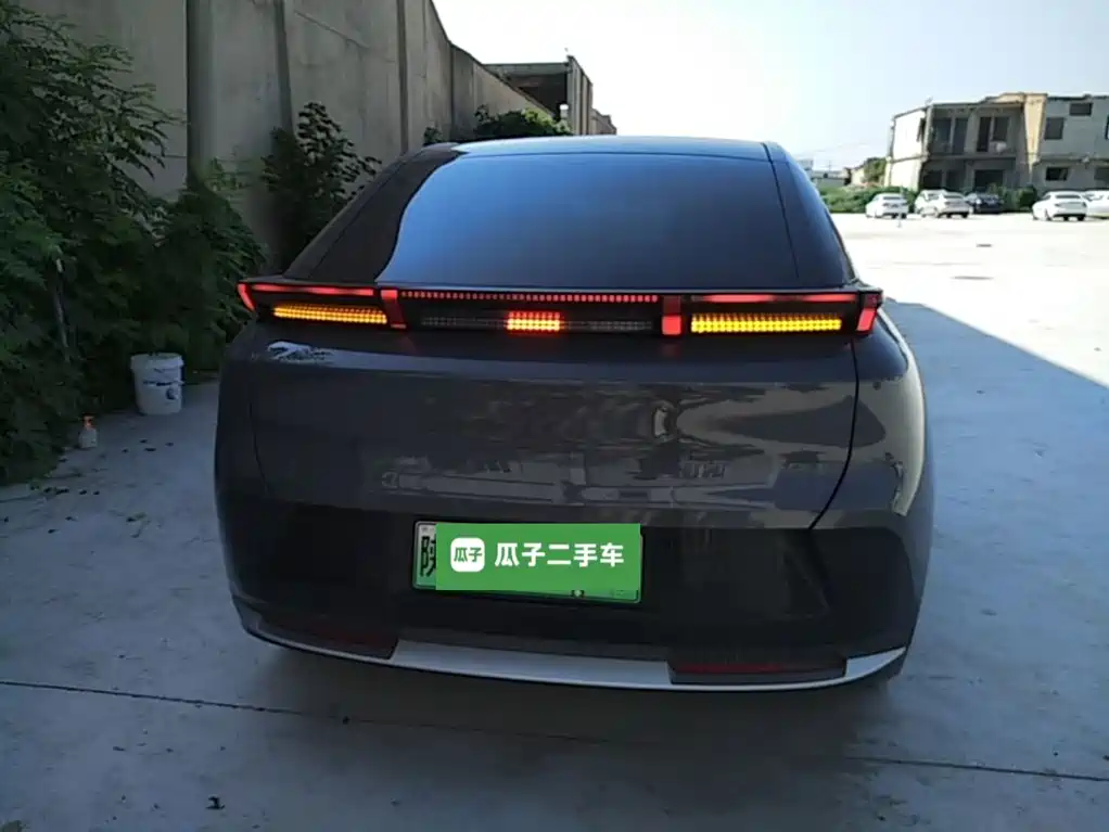 Lynk & Co Z20 — миниатюра 4