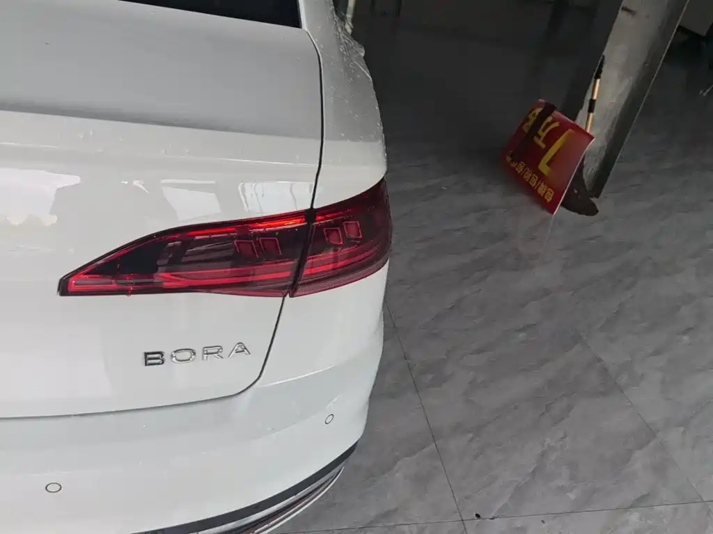 Volkswagen Bora — миниатюра 8