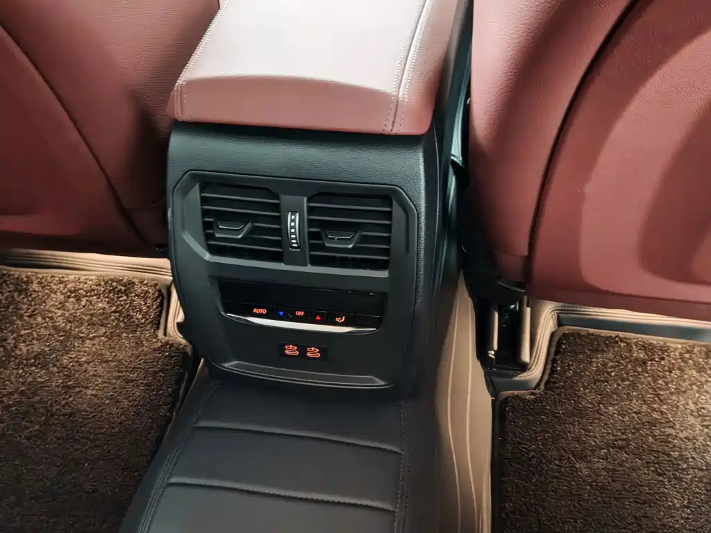 BMW 3 Series — миниатюра 7