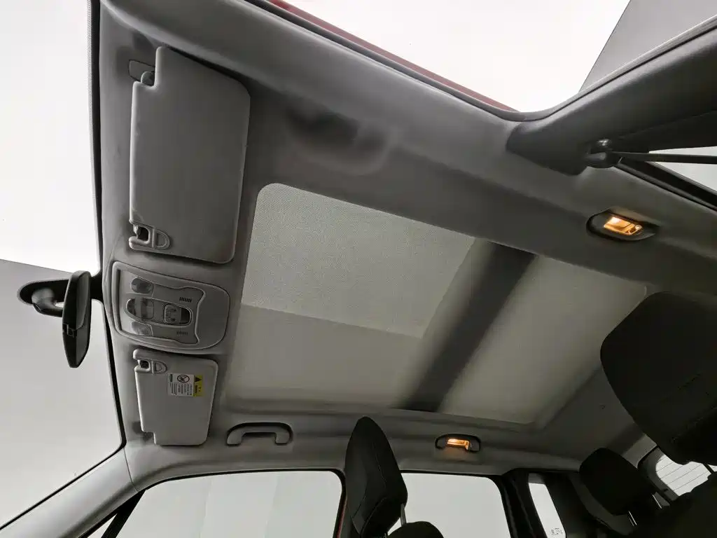 Jeep Renegade — миниатюра 14