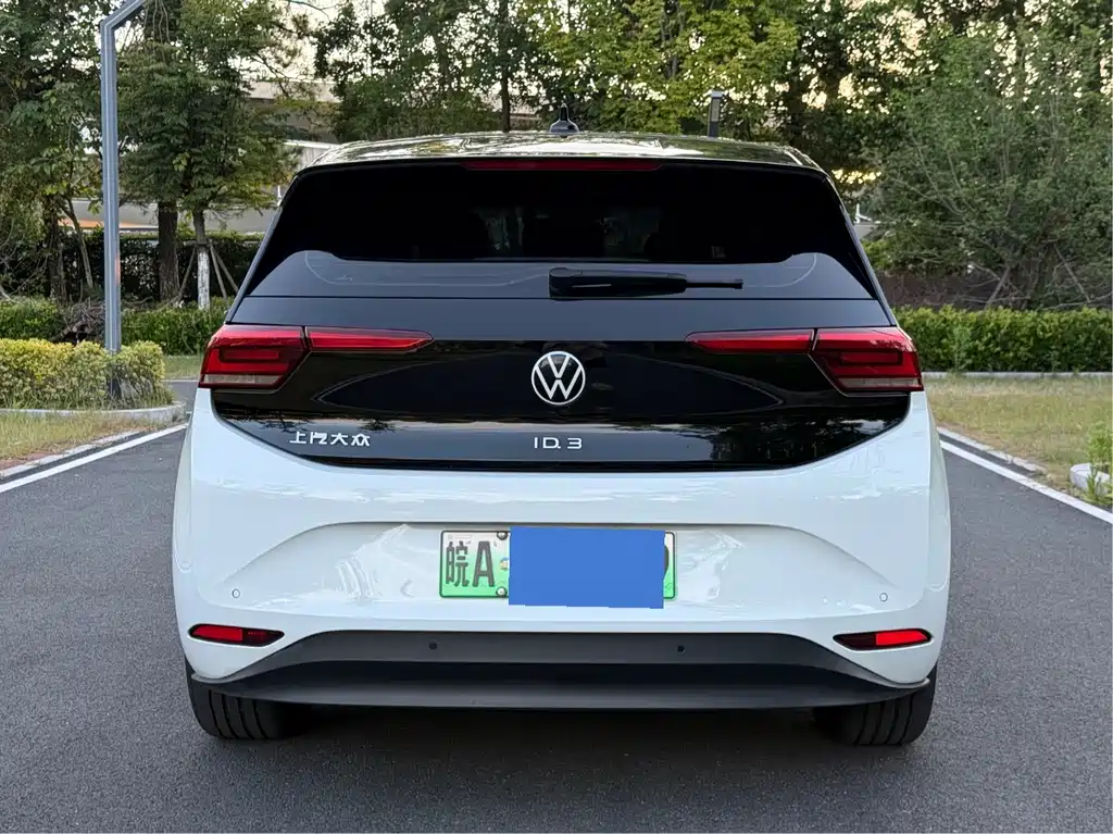 Volkswagen ID.3 — миниатюра 5