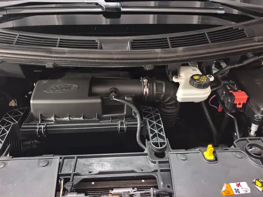 Ford Tourneo — миниатюра 10