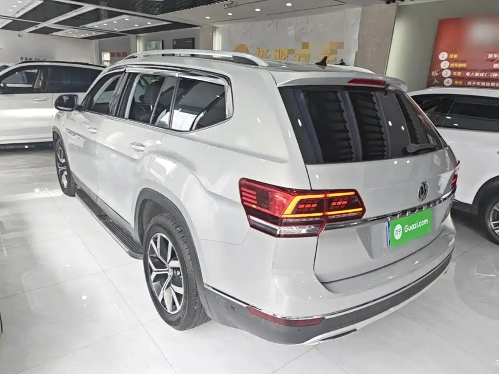 Volkswagen Teramont — миниатюра 5