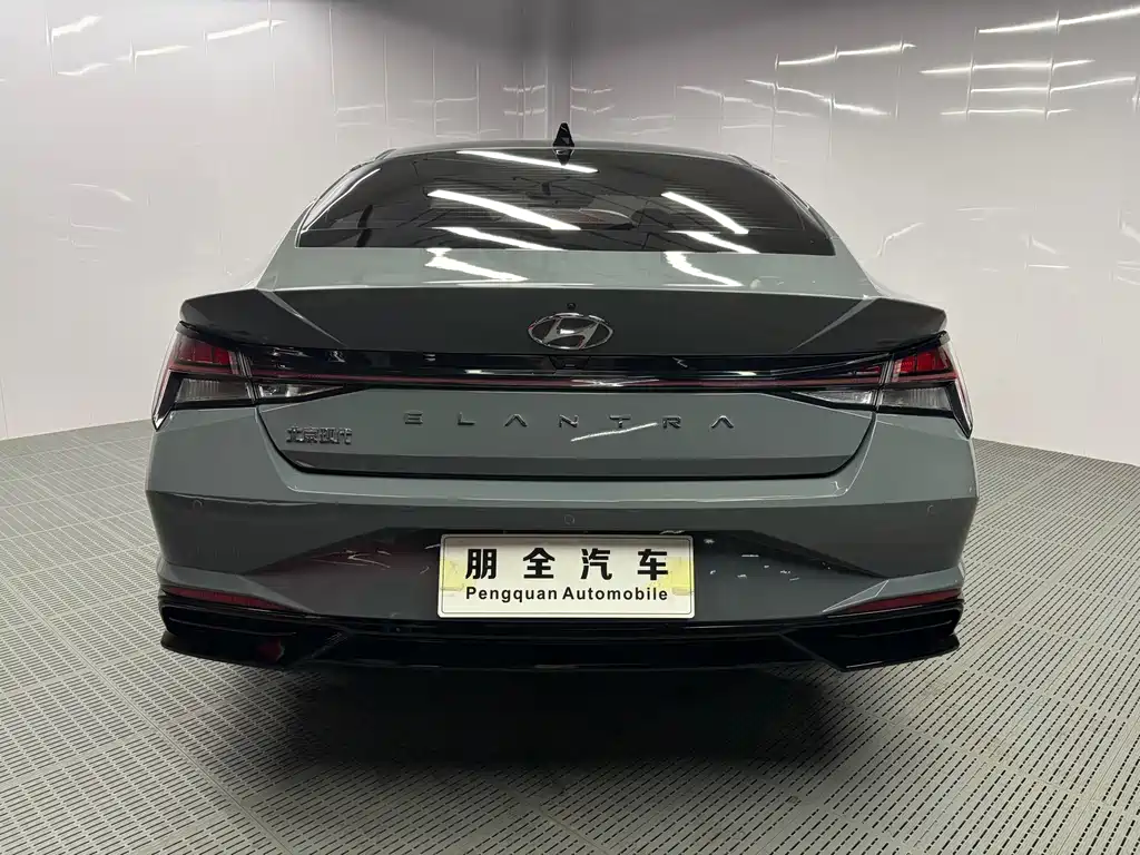Hyundai Elantra — миниатюра 19