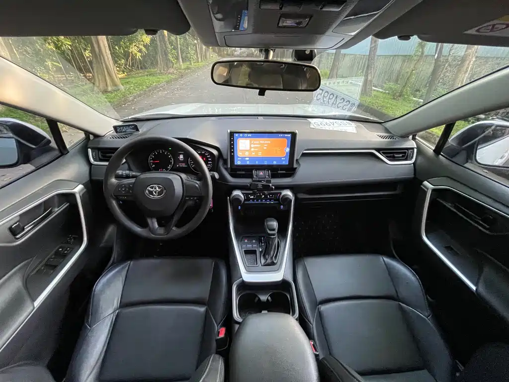 Toyota Wildlander — миниатюра 16