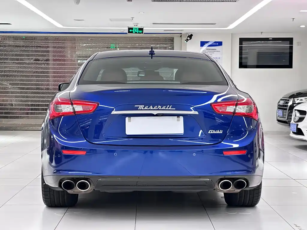 Maserati Ghibli — миниатюра 6
