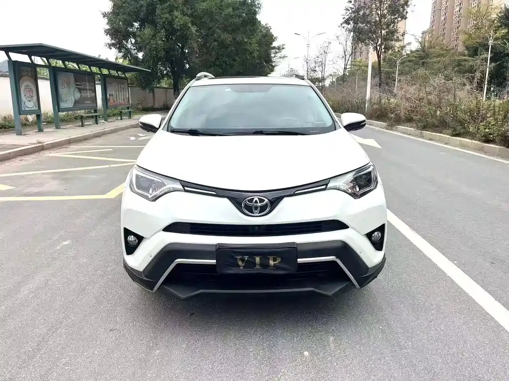 TOYOTA RAV4 RONGFANG