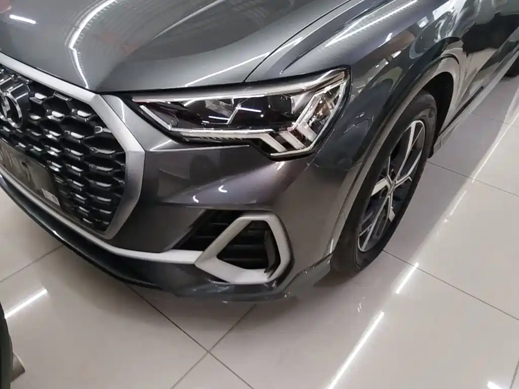 Audi Q3 Sportback — миниатюра 18