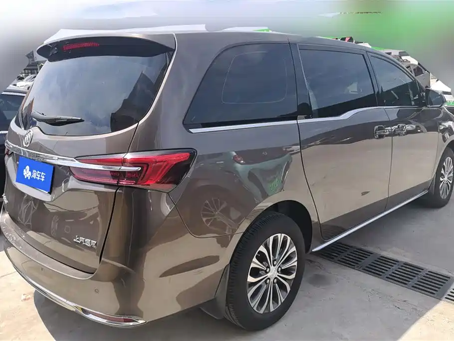 Buick GL8 2023 Comfort