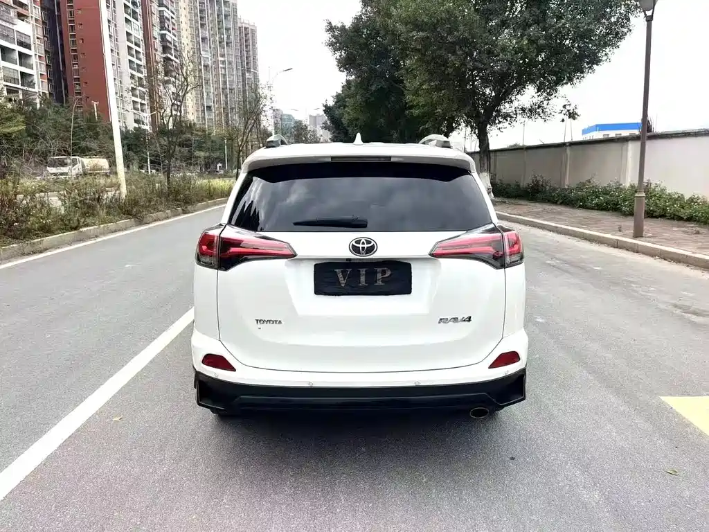 TOYOTA RAV4 RONGFANG