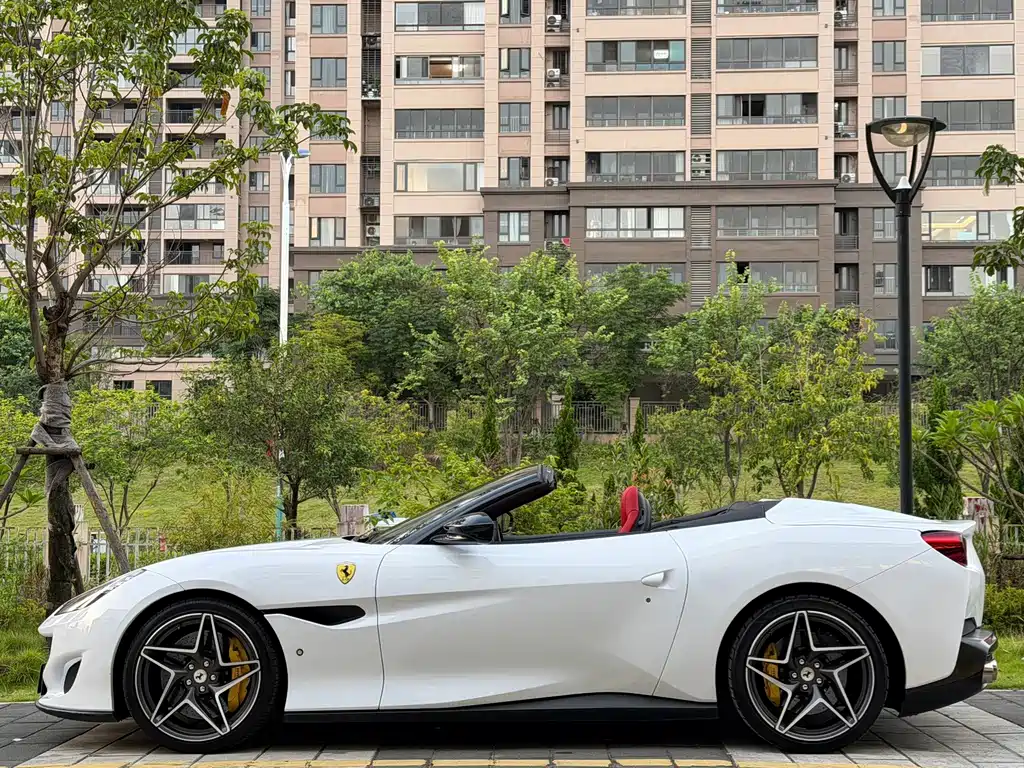 Ferrari Portofino — миниатюра 2