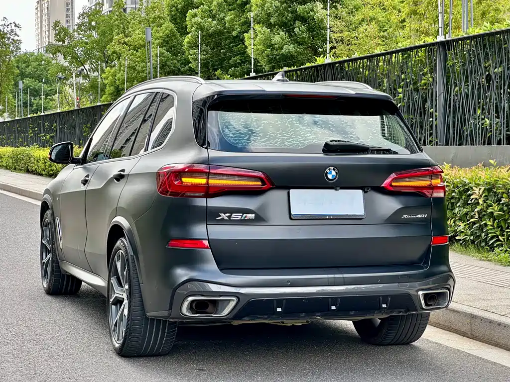 BMW X5 (Import) — миниатюра 17