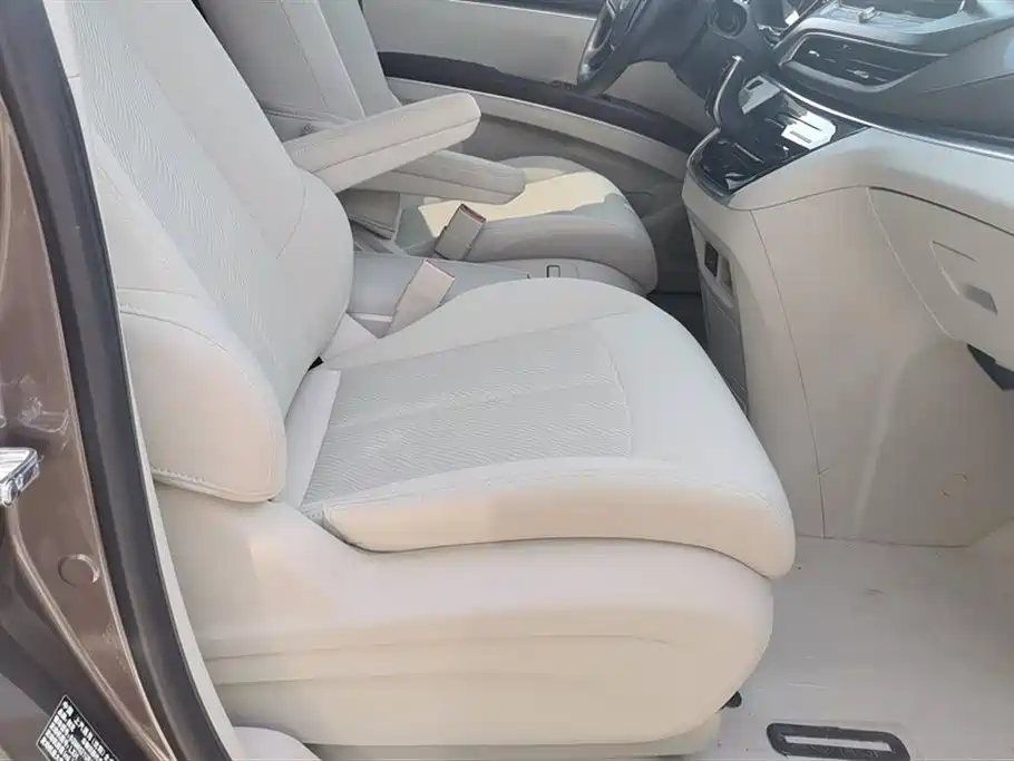 Buick GL8 2023 Comfort