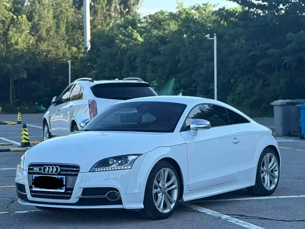Audi TTS