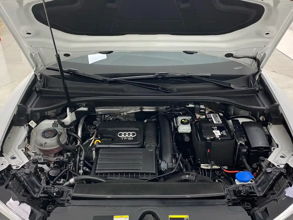 Audi Q3 — миниатюра 13