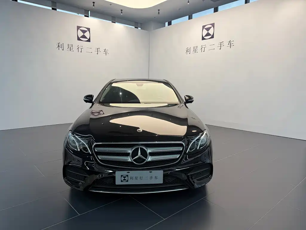 Mercedes-Benz E-Class — миниатюра 2