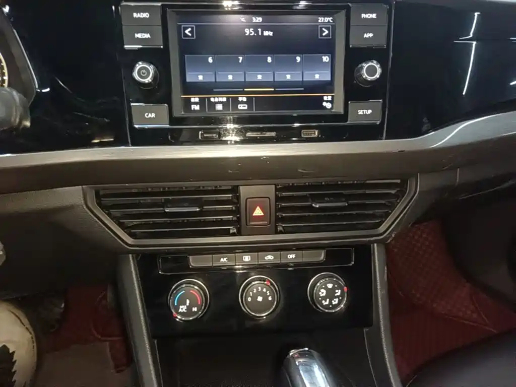 Volkswagen Bora — миниатюра 13