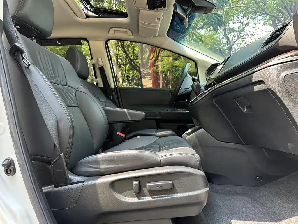 Honda Odyssey — миниатюра 43