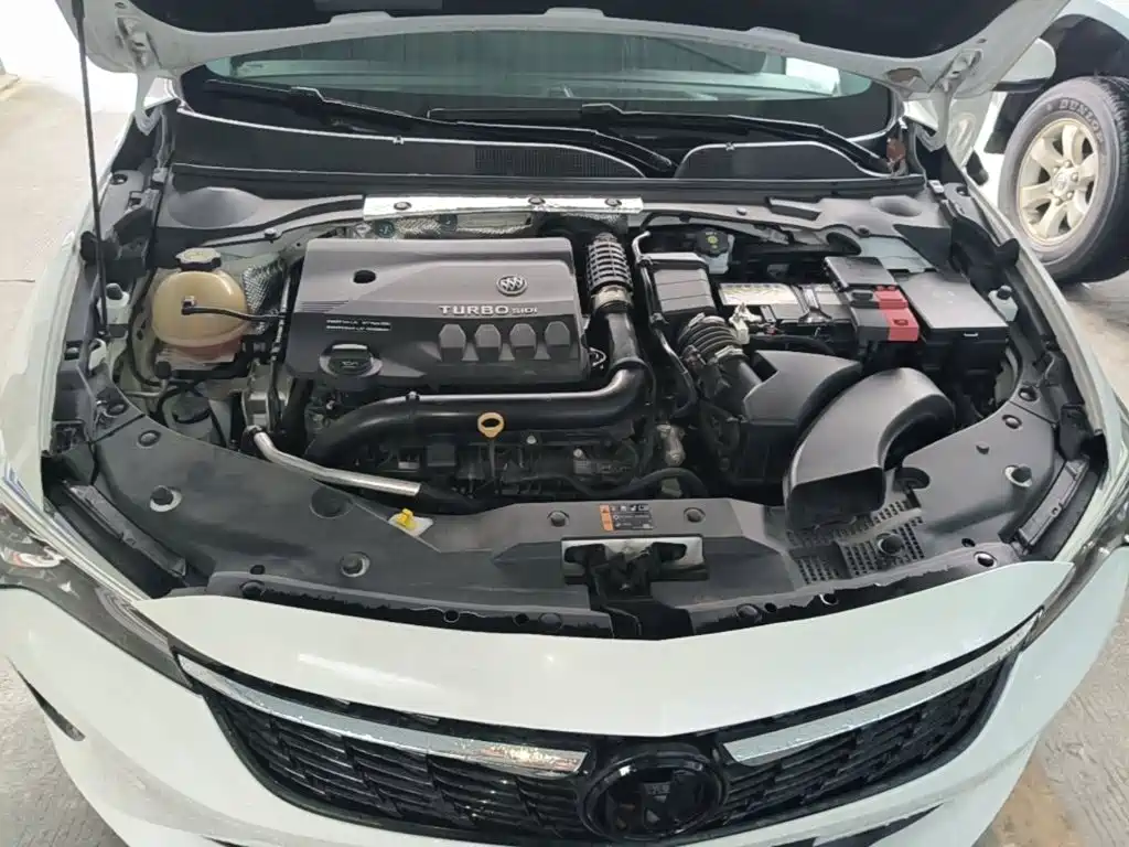 Buick Verano — миниатюра 20