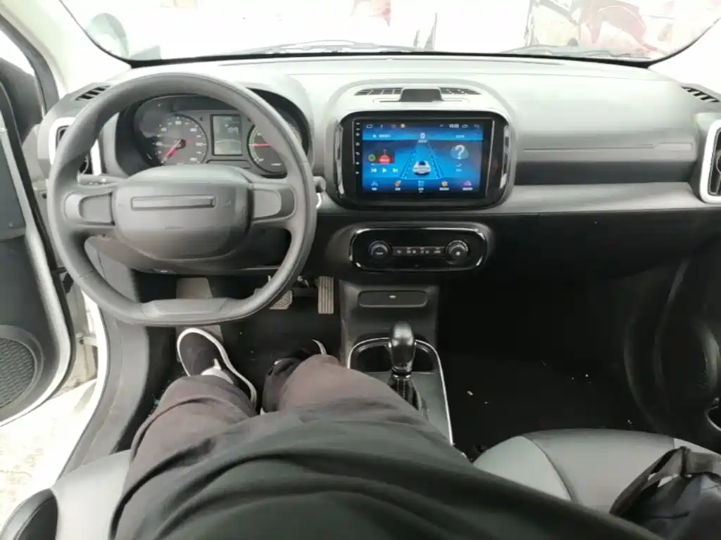 Roewe Clever — миниатюра 10