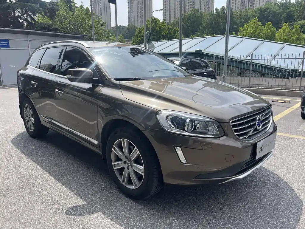 Volvo XC60 2015 T5