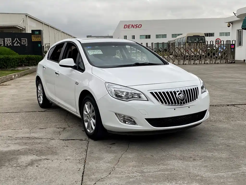 Buick Excelle 2013 XT 1.6L AT Fashion