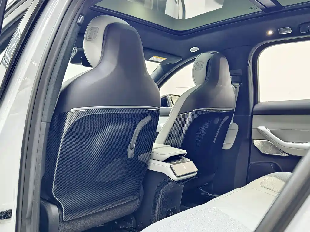 NIO ES6 — миниатюра 10