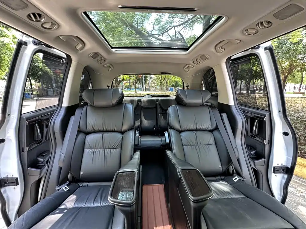 Honda Odyssey — миниатюра 45