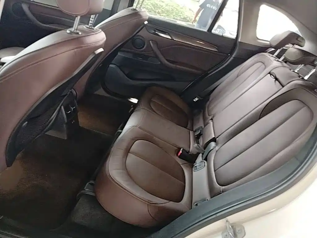 BMW X1 — миниатюра 17