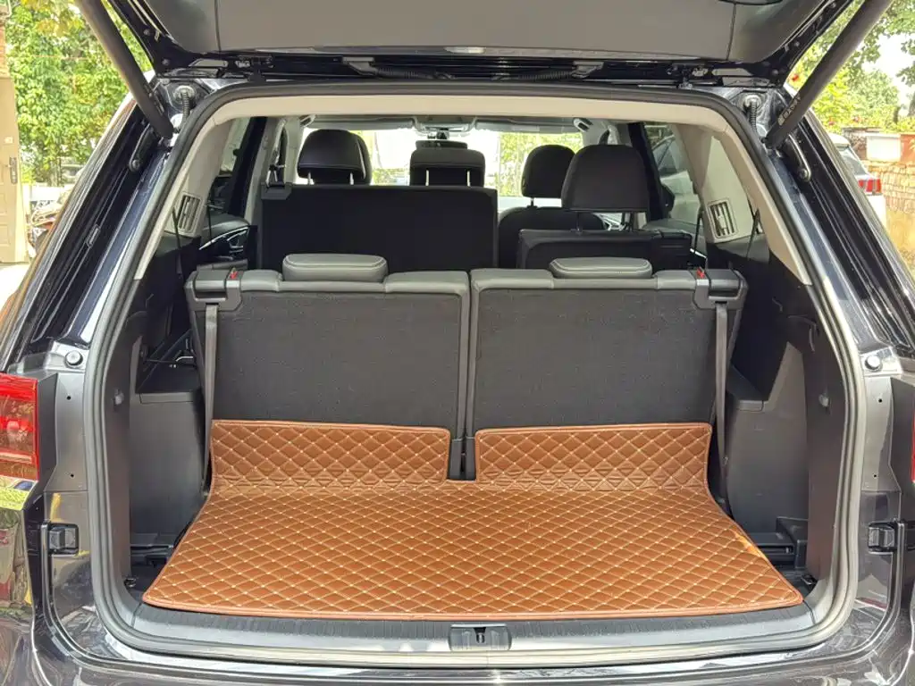 Volkswagen Teramont — миниатюра 4