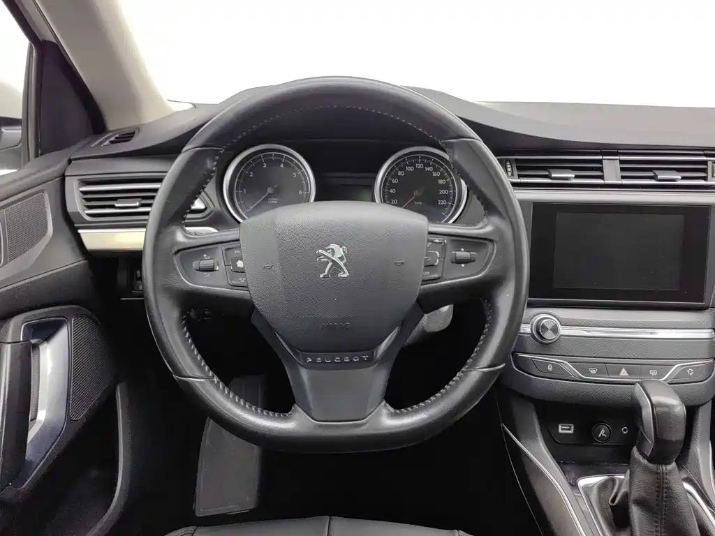 Peugeot 408 — миниатюра 11
