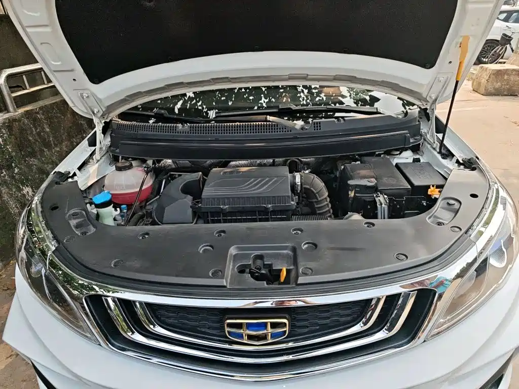 Geely Vision X3 — миниатюра 16