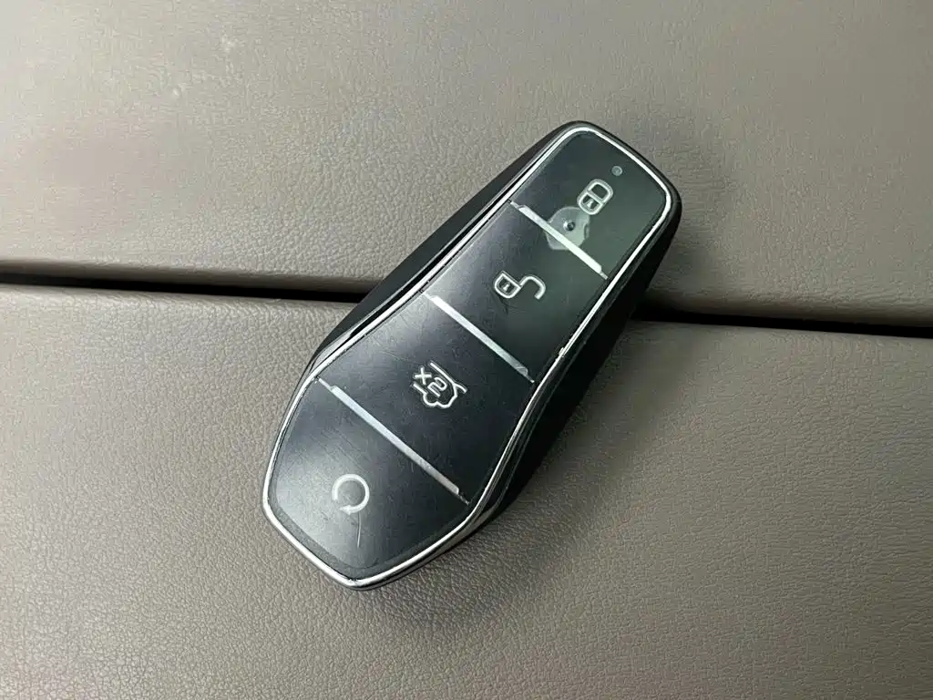 BYD Han — миниатюра 19