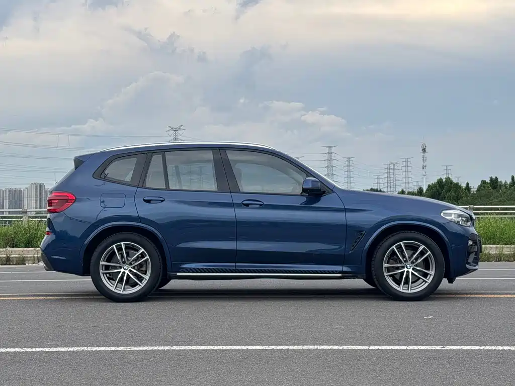 BMW X3 — миниатюра 5