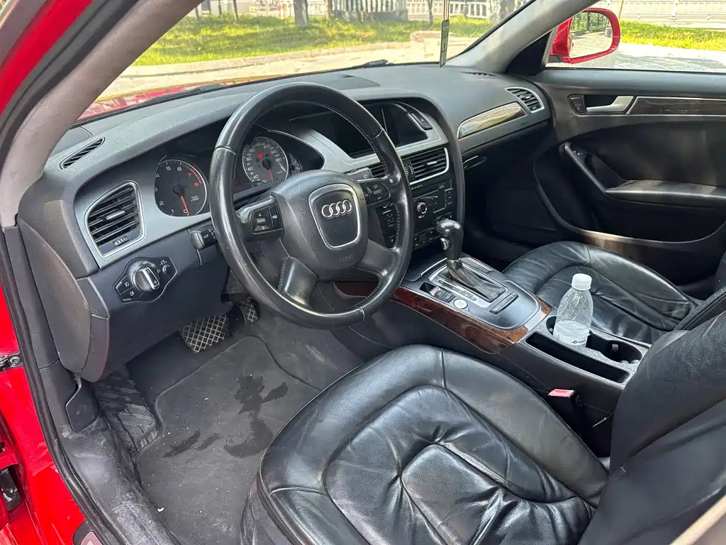 Audi A4L — миниатюра 14