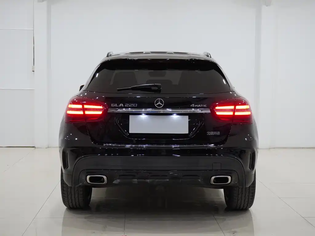 Mercedes-Benz GLA 2018 GLA 220 4MATIC Sport