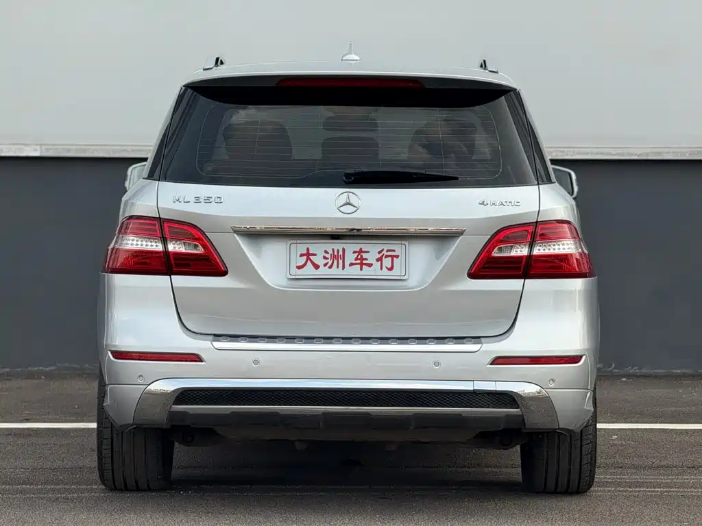Mercedes-Benz M-Class — миниатюра 6
