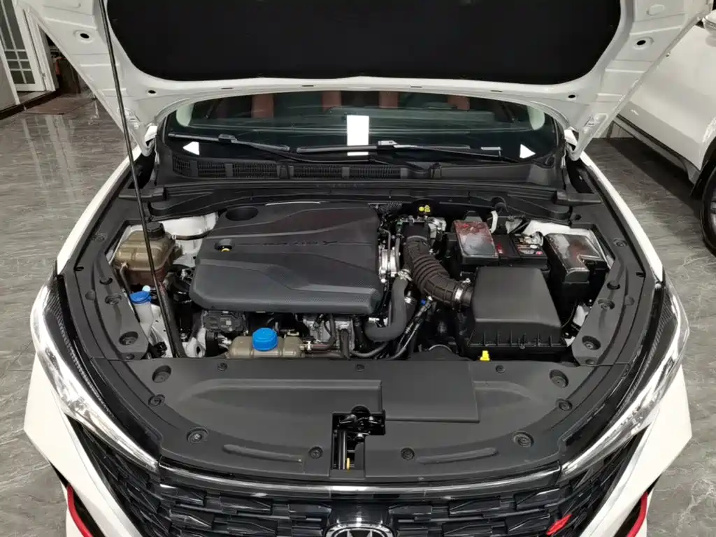 Changan Eado — миниатюра 20