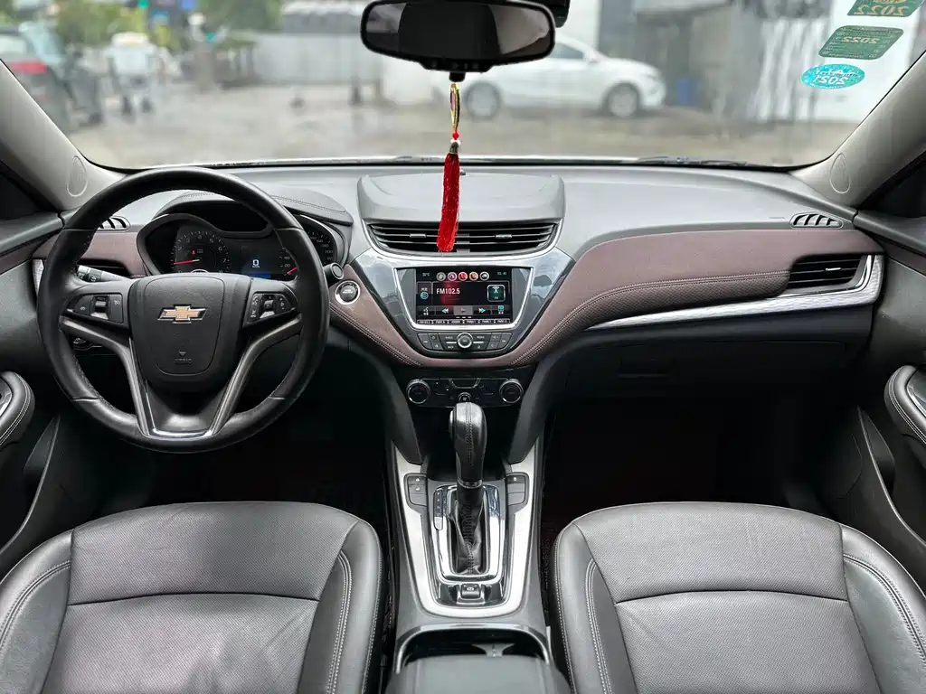 Chevrolet Malibu — миниатюра 17