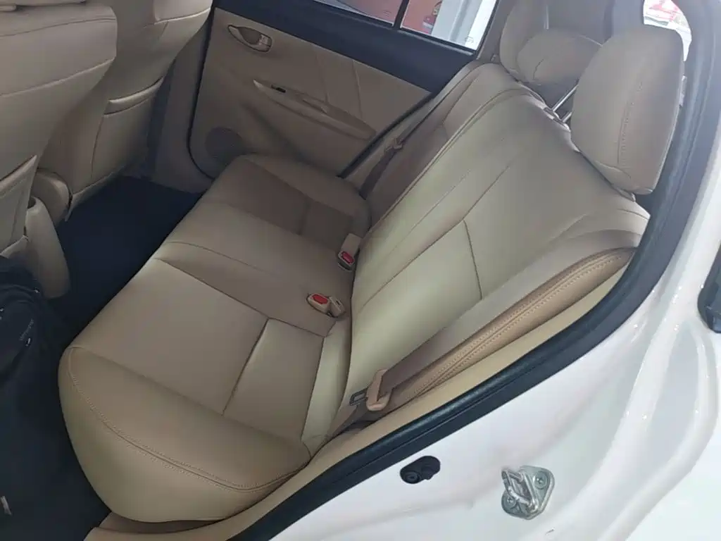 Toyota Vios FS — миниатюра 17