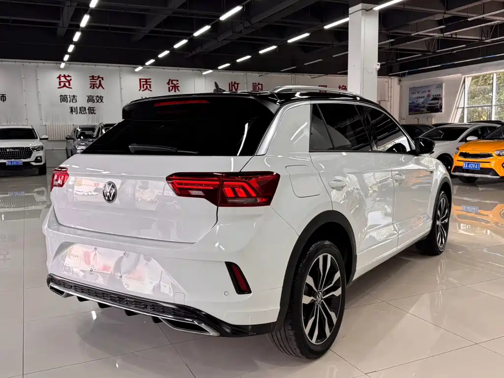 Volkswagen T-Roc — миниатюра 6
